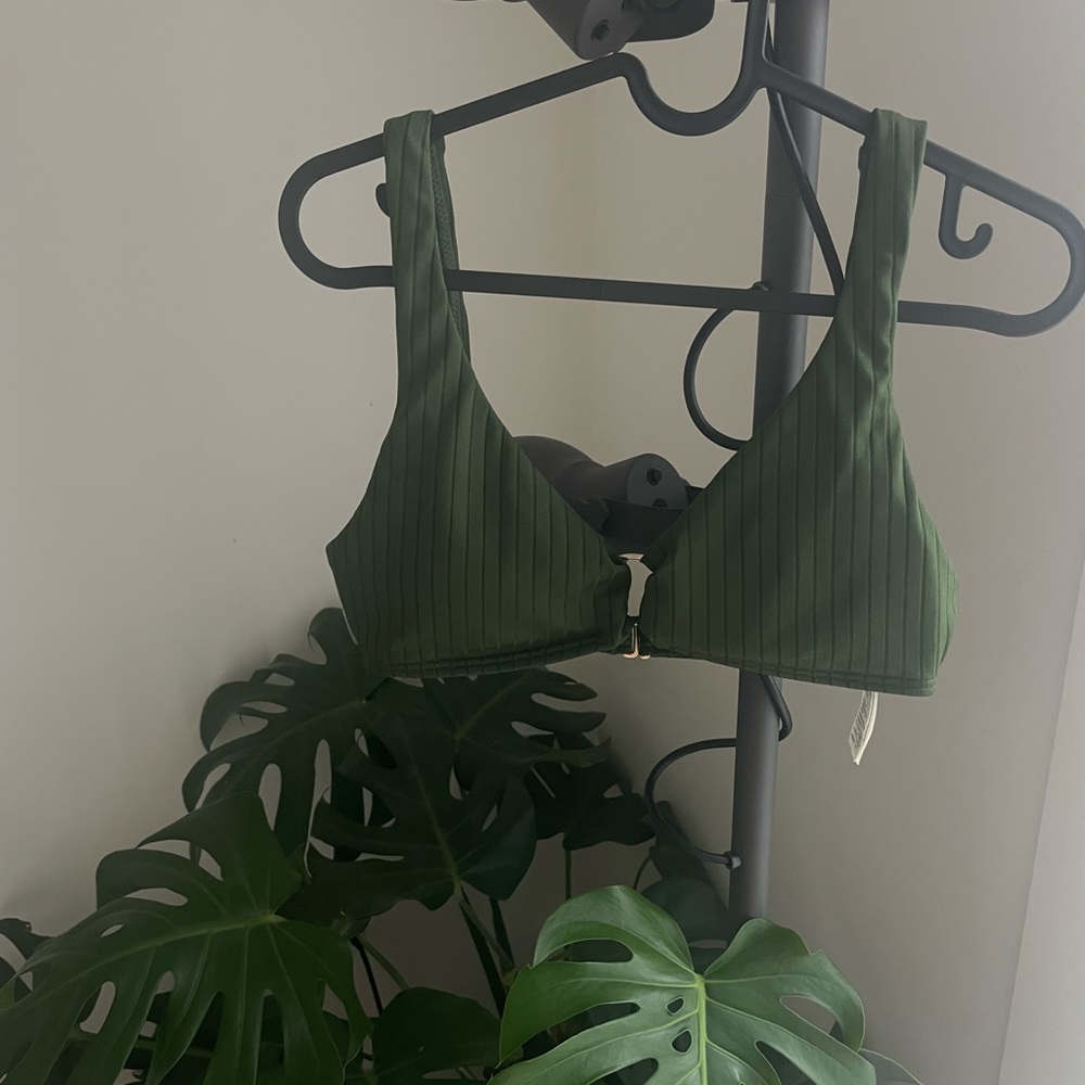 Hollister Bathing Suit Top